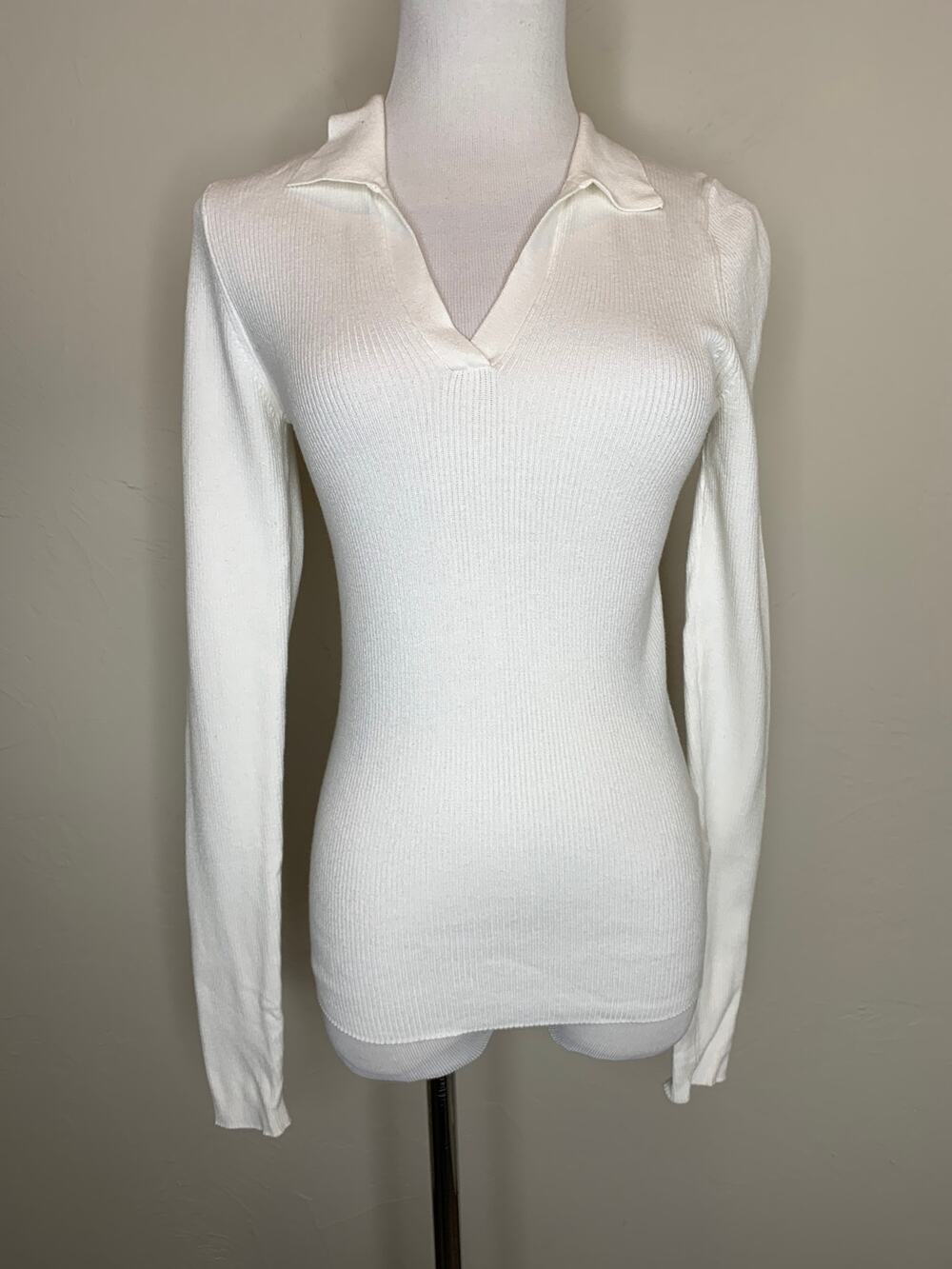 H&M Cream Ribbed Collared Sweater Sz XS